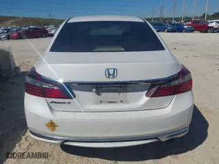 2017 Honda Accord Sedan LX with VIN 1HGCR2F31HA273651, listed as a IAAI auction lot 41638776 with 165,458 mi miles. Bid and sale history available at carsss.com. Image 16.