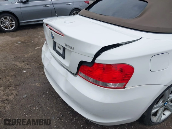 2011 BMW 1 Series 128i with VIN WBAUL7C50BVM80391, listed as a IAAI auction lot 39812898 with 126,208 mi miles and . Bid and sale history available at DreamBid. Image 6.