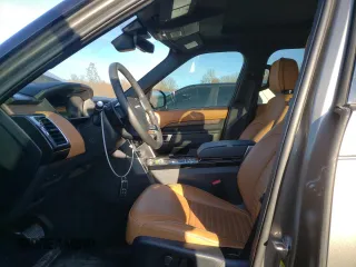 2020 Land Rover Discovery HSE Luxury with VIN SALRT2RV2L2433247, listed as a Copart auction lot 67318882 with 36,857 mi miles. Bid and sale history available at carsss.com. Image 7.