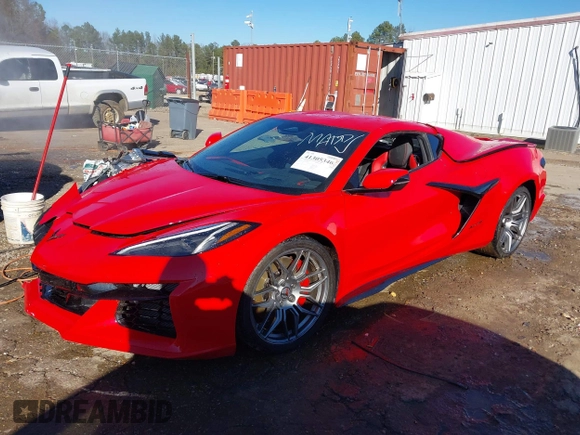 2025 Chevrolet Corvette 2LZ with VIN 1G1YE2D36S5600461, listed as a IAAI auction lot 41305346 with 1 mi miles. Bid and sale history available at carsss.com. Image 18.