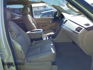 2011 Cadillac Escalade ESV Premium с VIN 1GYS4JEF1BR154922, выставлен на аукционе IAAI как лот 41487239 с пробегом 154 979 миль миль и . История ставок и продаж доступна на DreamBid. Изображение 5.