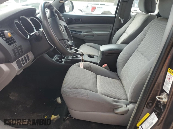 2015 Toyota Tacoma PreRunner with VIN 5TFTX4GN9FX039509, listed as a Copart auction lot 43815055 with 175,462 mi miles and Salvage title. Bid and sale history available at DreamBid. Image 7.