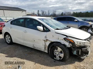 2017 Kia Forte LX with VIN 3KPFK4A76HE040139, listed as a Copart auction lot 49255925 with 103,351 mi miles and Salvage Title. Bid and sale history available at carsss.com. Image 4.