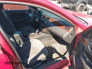 2008 Chevrolet Impala LT with VIN 2G1WT55K581251713, listed as a IAAI auction lot 42031567 with 352,640 mi miles and . Bid and sale history available at DreamBid. Image 5.
