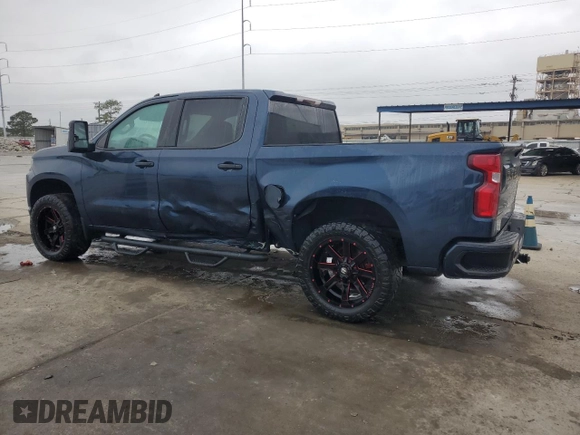 2019 Chevrolet Silverado 1500 Custom with VIN 3GCUYBEF1KG700224, listed as a Copart auction lot 79436234 with 81,814 mi miles and Salvage Title. Bid and sale history available at DreamBid. Image 2.
