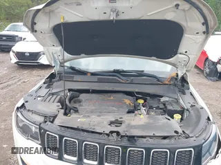 2018 Jeep Compass Sport с VIN 3C4NJCAB4JT250799, выставлен на аукционе IAAI как лот 42092922 с пробегом 91 073 миль миль и . История ставок и продаж доступна на DreamBid. Изображение 10.