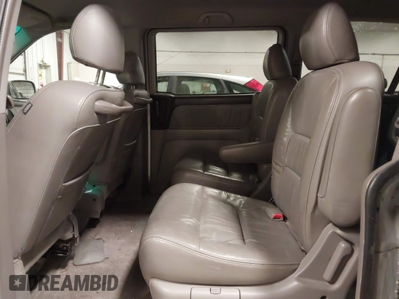 2004 Honda Odyssey EX-L with VIN 5FNRL18974B127696, listed as a IAAI auction lot 41643243 with 200,286 mi miles and . Bid and sale history available at DreamBid. Image 8.
