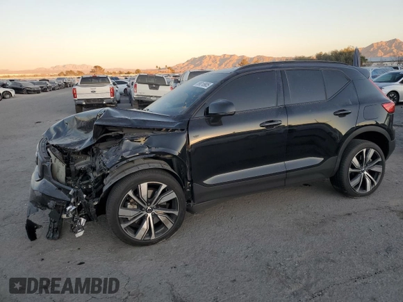 2021 Volvo XC40 with VIN YV4ED3UR5M2541377, listed as a Copart auction lot 89018905 with 50,940 mi miles and Salvage Title. Bid and sale history available at DreamBid. Image 1.