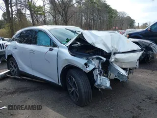 2025 Lexus RX 350 with VIN 2T2BAMCA7SC095145, listed as a IAAI auction lot 42009177 with 5 mi miles and . Bid and sale history available at DreamBid. Image 13.