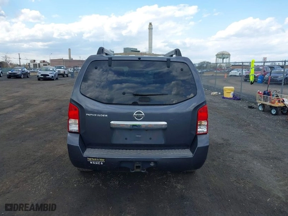 2012 Nissan Pathfinder S with VIN 5N1AR1NB4CC605471, listed as a IAAI auction lot 42034358 with 201,180 mi miles. Bid and sale history available at carsss.com. Image 16.