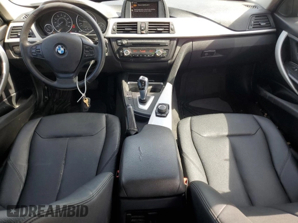2013 BMW 3 Series 328i xDrive with VIN WBA3B5G5XDNS03246, listed as a Copart auction lot 58246795 with 181,438 mi miles and Clean title. Bid and sale history available at DreamBid. Image 8.