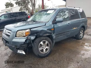 2007 Honda Pilot EX with VIN 2HKYF18437H528868, listed as a IAAI auction lot 41762030 with 203,212 mi miles. Bid and sale history available at carsss.com. Image 2.