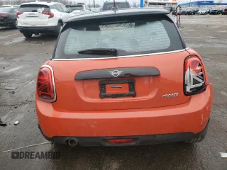 2020 MINI Hardtop Cooper with VIN WMWXR3C00L2L53779, listed as a Copart auction lot 80743904 with Not provided miles and Non repairable. Bid and sale history available at DreamBid. Image 6.
