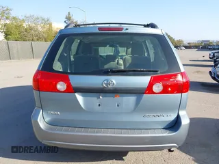2009 Toyota Sienna CE with VIN 5TDZK23C19S268830, listed as a IAAI auction lot 42032259 with 113,596 mi miles. Bid and sale history available at carsss.com. Image 16.