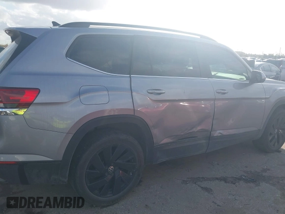 2024 Volkswagen Atlas SE с VIN 1V2WR2CA5RC523976, выставлен на аукционе IAAI как лот 41092917 с пробегом 28 065 миль миль и . История ставок и продаж доступна на DreamBid. Изображение 6.