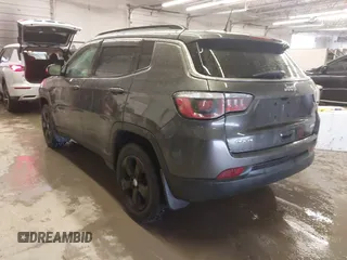 2018 Jeep Compass Altitude with VIN 3C4NJDBB6JT187581, listed as a IAAI auction lot 41542689 with 126,147 mi miles and . Bid and sale history available at carsss.com. Image 3.