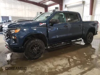 2022 Chevrolet Silverado 1500 Custom Trail Boss with VIN 3GCPDCEK6NG532726, listed as a Copart auction lot 43527885 with 21,634 mi miles and Salvage Title. Bid and sale history available at carsss.com. Image 1.