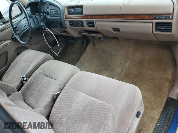 1996 Ford F-150 z VIN 1FTEX14H8TKA28287, wystawiony jako Copart lot #57454015 z przebiegiem 153 005 mil mil oraz Szkoda całkowita • Salvage title. Historia ofert i sprzedaży dostępna na DreamBid. Obrazek 8.