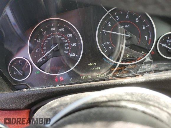 2015 BMW 4 Series 435i with VIN WBA3R1C57FK195783, listed as a Copart auction lot 54569625 with 121,074 mi miles and Clean Title. Bid and sale history available at carsss.com. Image 9.