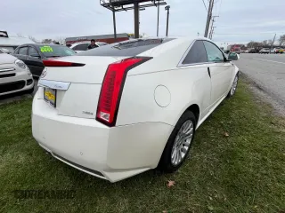 2011 Cadillac CTS with VIN 1G6DM1ED3B0157390, listed as a Copart auction lot 83147514 with 116,202 mi miles and Clean Title. Bid and sale history available at DreamBid. Image 4.