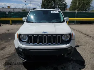 2017 Jeep Renegade Latitude with VIN ZACCJABB8HPE67123, listed as a Copart auction lot 55594475 with 101,646 mi miles and Salvage Title. Bid and sale history available at carsss.com. Image 5.