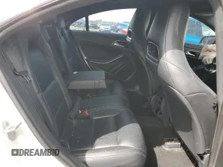 2016 Mercedes-Benz CLA 45 AMG z VIN WDDSJ5CB4GN354736, wystawiony jako Copart lot #48046865 z przebiegiem 77 513 mil mil oraz Szkoda całkowita • Salvage title. Historia ofert i sprzedaży dostępna na DreamBid. Obrazek 10.