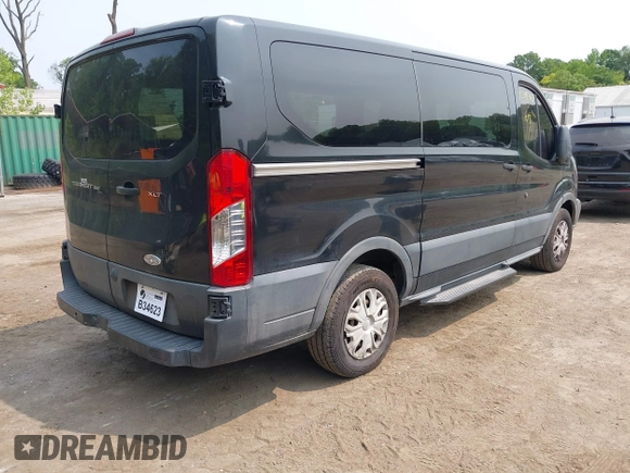 2015 Ford Transit XL z VIN 1FMZK1YM7FKA38364, wystawiony jako IAAI lot #42359342 z przebiegiem 164 544 mil mil oraz . Historia ofert i sprzedaży dostępna na DreamBid. Obrazek 4.