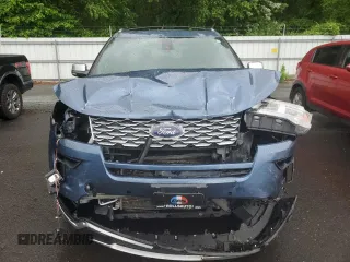 2018 Ford Explorer Platinum z VIN 1FM5K8HT9JGA66466, wystawiony jako Copart lot #56794895 z przebiegiem 84 733 mil mil oraz Szkoda całkowita • Salvage title. Historia ofert i sprzedaży dostępna na DreamBid. Obrazek 5.