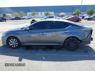 2019 Nissan Altima S with VIN 1N4BL4BV9KC122962, listed as a IAAI auction lot 41944568 with 79,011 mi miles and . Bid and sale history available at DreamBid. Image 15.