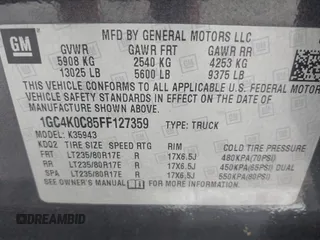 2015 Chevrolet Silverado 3500HD LTZ z VIN 1GC4K0C85FF127359, wystawiony jako IAAI lot #42252408 z przebiegiem 273 905 mil mil oraz . Historia ofert i sprzedaży dostępna na DreamBid. Obrazek 9.