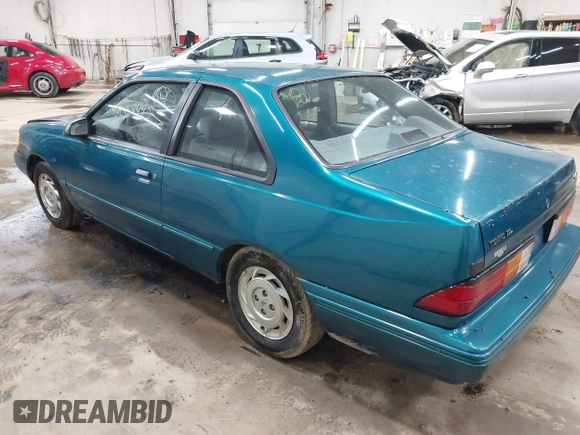 1994 Ford Tempo z VIN 1FAPP31X6RK108511, wystawiony jako IAAI lot #42004445 z przebiegiem 3 310 mil mil oraz . Historia ofert i sprzedaży dostępna na DreamBid. Obrazek 3.
