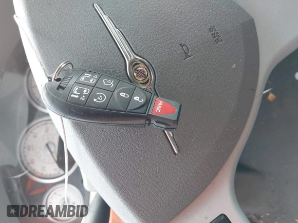2008 Chrysler Town & Country Touring with VIN 2A8HR54P58R662471, listed as a IAAI auction lot 42457519 with 194,331 mi miles and . Bid and sale history available at DreamBid. Image 11.