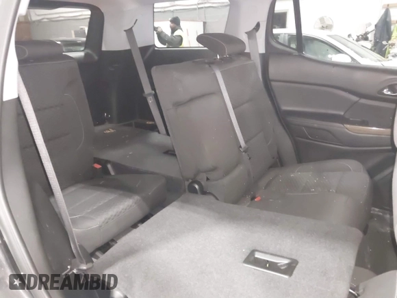 2018 GMC Acadia SLE z VIN 1GKKNRLA6JZ113147, wystawiony jako IAAI lot #41524342 z przebiegiem 72 278 mil mil oraz . Historia ofert i sprzedaży dostępna na DreamBid. Obrazek 8.