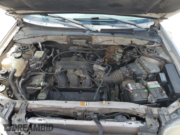 2002 Ford Escape XLT Choice with VIN 1FMYU03142KA49202, listed as a Copart auction lot 56359445 with Not provided miles and Clean title. Bid and sale history available at DreamBid. Image 12.