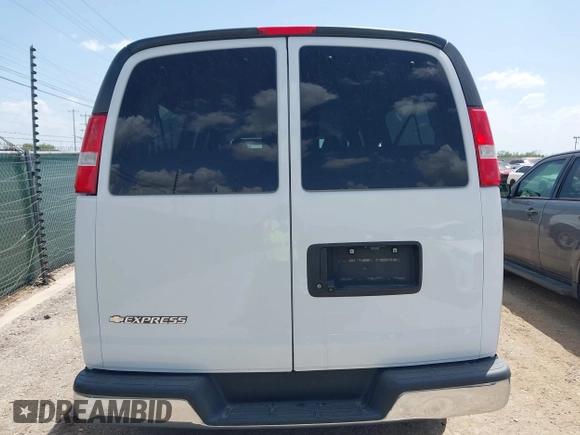 2020 Chevrolet Express Passenger LS с VIN 1GAZGNFG1L1240914, выставлен на аукционе IAAI как лот 42558334 с пробегом 38 750 миль миль и . История ставок и продаж доступна на DreamBid. Изображение 16.
