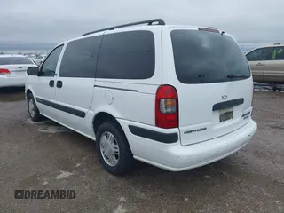 2004 Chevrolet Venture LS with VIN 1GNDX03E04D204744, listed as a IAAI auction lot 41555167 with 116,005 mi miles. Bid and sale history available at carsss.com. Image 3.