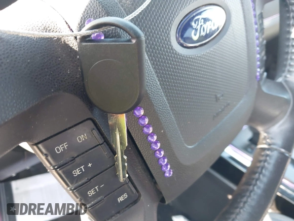 2010 Ford Escape Limited with VIN 1FMCU9EGXAKC13700, listed as a IAAI auction lot 42452729 with 181,270 mi miles and . Bid and sale history available at DreamBid. Image 11.