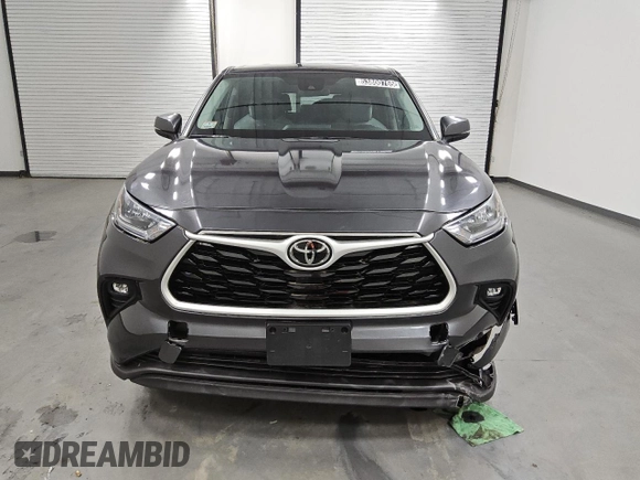2021 Toyota Highlander L with VIN 5TDBZRBH3MS078040, listed as a Copart auction lot 53800765 with 39,141 mi miles and Clean title. Bid and sale history available at DreamBid. Image 5.