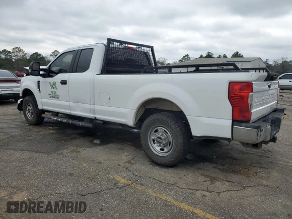 2020 Ford F-250 XL with VIN 1FT7X2A6XLEC11173, listed as a Copart auction lot 45699015 with 245,520 mi miles and Salvage title. Bid and sale history available at DreamBid. Image 2.
