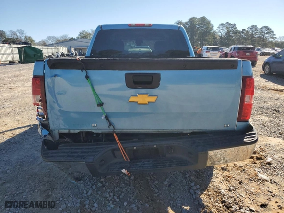 2008 Chevrolet Silverado 1500 LTZ with VIN 3GCEK13J58G231204, listed as a Copart auction lot 46673565 with 281,654 mi miles and Salvage Title. Bid and sale history available at carsss.com. Image 6.