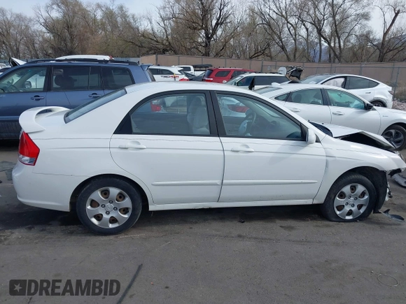 2009 Kia Spectra EX z VIN KNAFE221195608345, wystawiony jako IAAI lot #41950015 z przebiegiem 173 645 mil mil oraz . Historia ofert i sprzedaży dostępna na DreamBid. Obrazek 14.