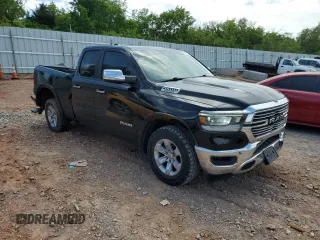 2020 Ram 1500 Laramie z VIN 1C6RREDT0LN265191, wystawiony jako Copart lot #57207775 z przebiegiem 124 269 mil mil oraz Szkoda całkowita • Salvage title. Historia ofert i sprzedaży dostępna na DreamBid. Obrazek 4.