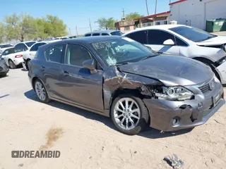 2012 Lexus CT 200h z VIN JTHKD5BH8C2086839, wystawiony jako IAAI lot #42216464 z przebiegiem 95 128 mil mil oraz . Historia ofert i sprzedaży dostępna na DreamBid. Obrazek 1.