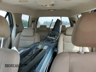 2007 Ford Freestyle SEL z VIN 1FMDK02167GA22907, wystawiony jako Copart lot #59721645 z przebiegiem Nie podano mil oraz Szkoda całkowita • Salvage title. Historia ofert i sprzedaży dostępna na DreamBid. Obrazek 10.