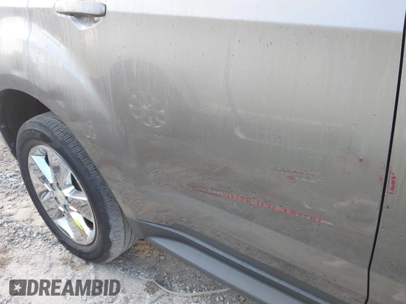 2012 Chevrolet Equinox LT w/1LT with VIN 2GNFLDE52C6289303, listed as a IAAI auction lot 41534847 with 143,763 mi miles. Bid and sale history available at carsss.com. Image 14.