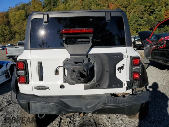 2022 Ford Bronco Raptor with VIN 1FMEE5JR8NLA50860, listed as a Copart auction lot 75686514 with 29,964 mi miles and Salvage Title. Bid and sale history available at carsss.com. Image 6.