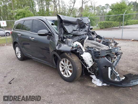 2017 Kia Sorento LX z VIN 5XYPG4A35HG204955, wystawiony jako IAAI lot #41966406 z przebiegiem Nie podano mil oraz . Historia ofert i sprzedaży dostępna na DreamBid. Obrazek 1.