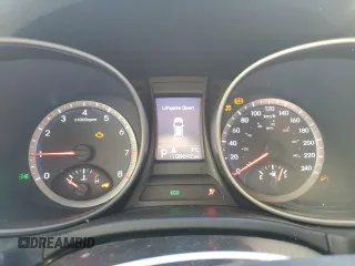2016 Hyundai Santa Fe z VIN 5XYZU3LB6GG325735, wystawiony jako Copart lot #49379375 z przebiegiem 108 692 mil mil oraz Szkoda całkowita • Salvage title. Historia ofert i sprzedaży dostępna na DreamBid. Obrazek 9.