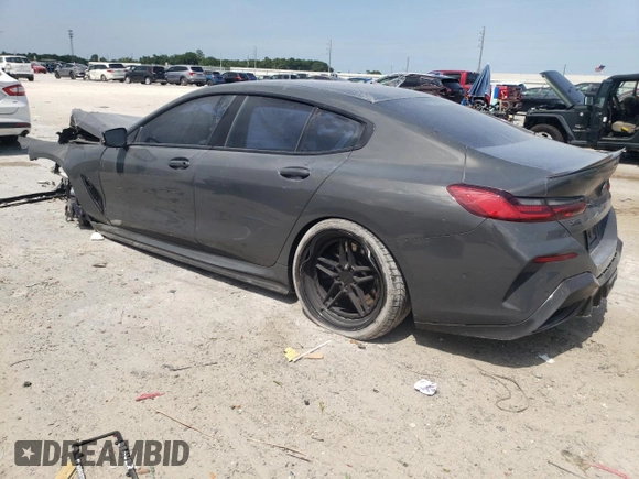 2021 BMW 8 Series M850i with VIN WBAGV8C00MCG65804, listed as a Copart auction lot 60445755 with 37,045 mi miles and Clean title. Bid and sale history available at DreamBid. Image 2.