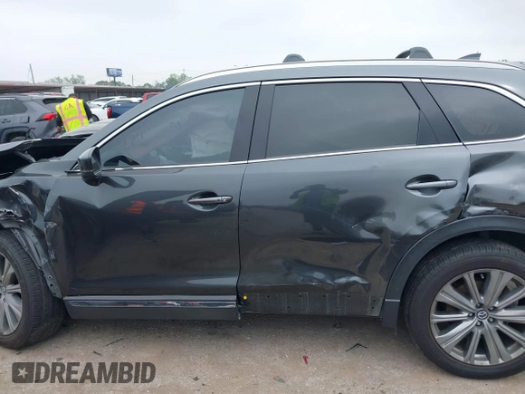 2021 Mazda CX-9 Signature with VIN JM3TCBEY3M0505266, listed as a IAAI auction lot 41835730 with 90,678 mi miles and . Bid and sale history available at DreamBid. Image 14.
